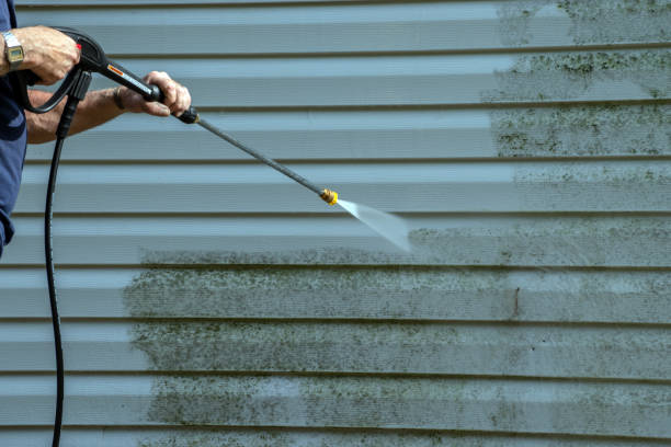 Best Sidewalk and Walkway Cleaning  in Cavalero, WA